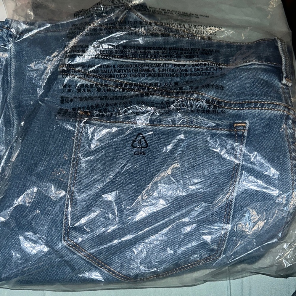 Brand new Old Navy jeans